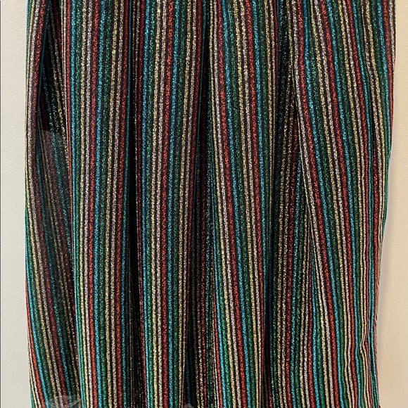 BURU Size Medium Party Skirt Metallic, NWT - Picture 3 of 10